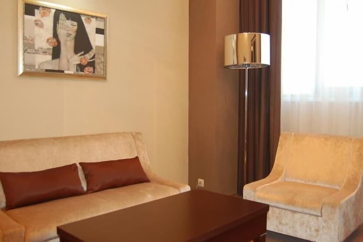 Room 30 of 61