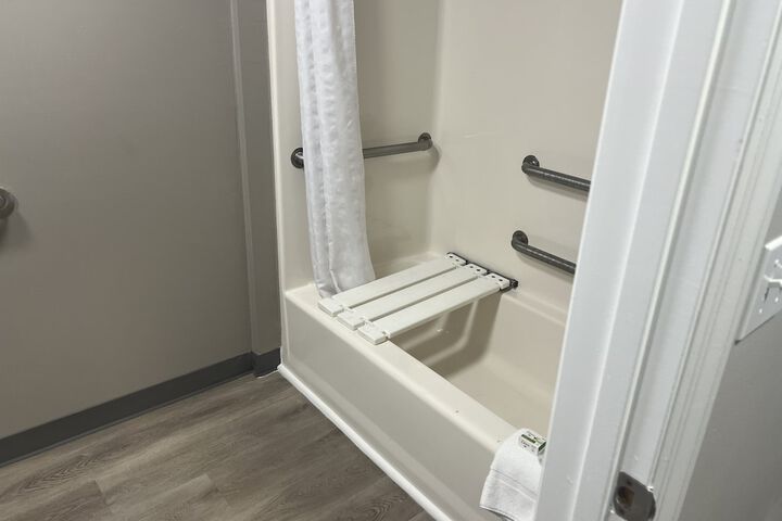 2 Double Beds Accessible Room (1 of 8)