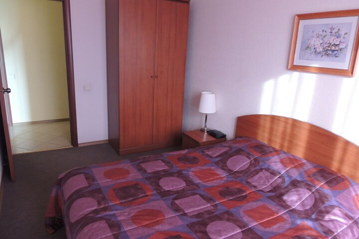 Room 43 of 101