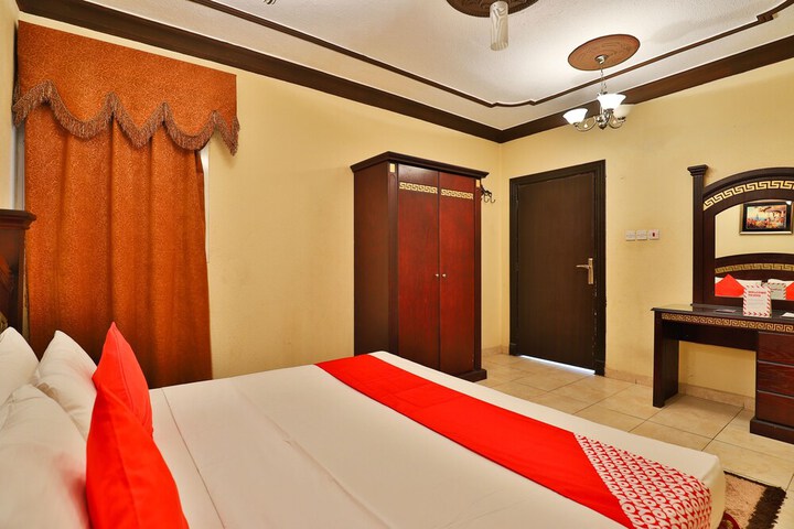 Room 10 of 25