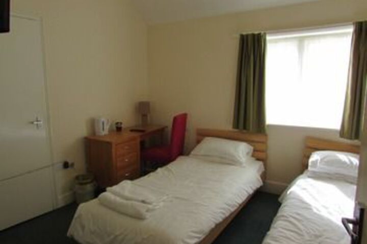 Room 7 of 24