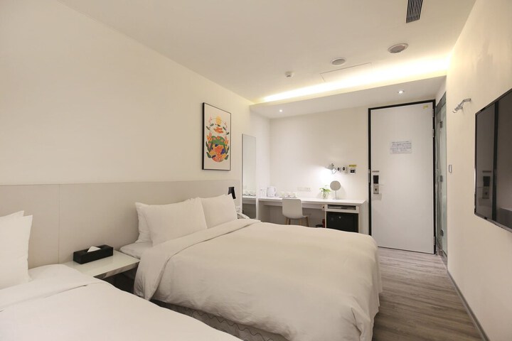 Room 39 of 51