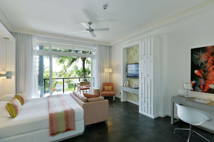 Room 10 of 195