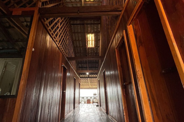 Ballroom/Hall 8 of 22