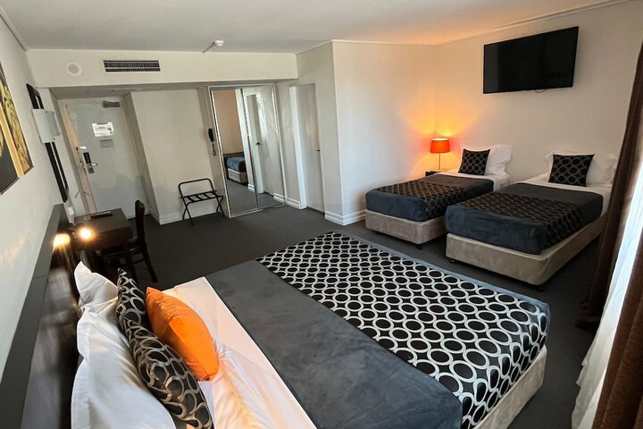 Room 20 of 39