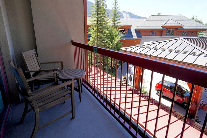 Terrace/Patio 56 of 122