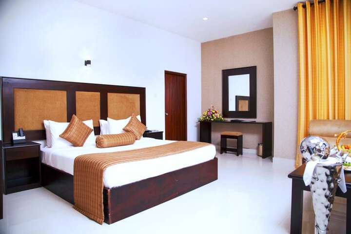 Room 5 of 47