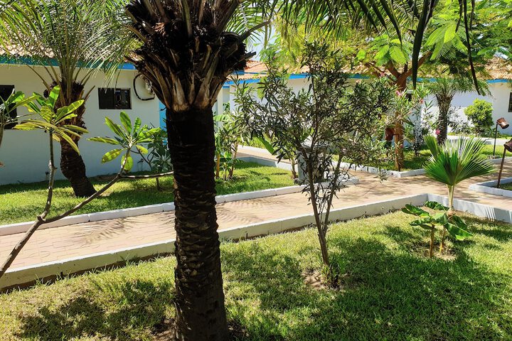 Hotel Exterior 108 of 111