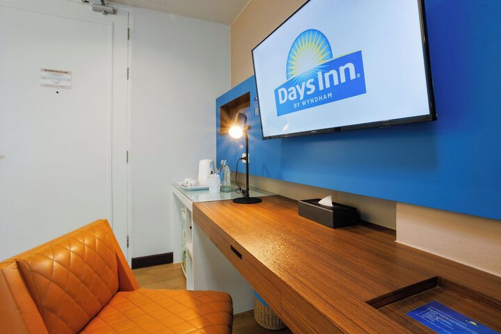 Room 29 of 110