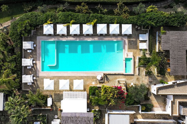 Pool 97 of 166