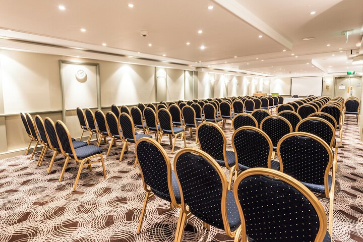 Meeting 104 of 137