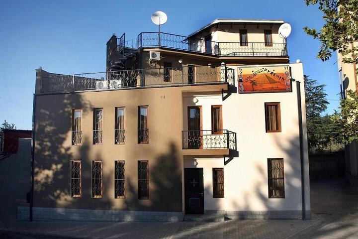 HOTEL PYRAMIDA in Tbilisi