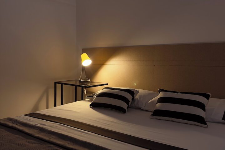 Room 5 of 24