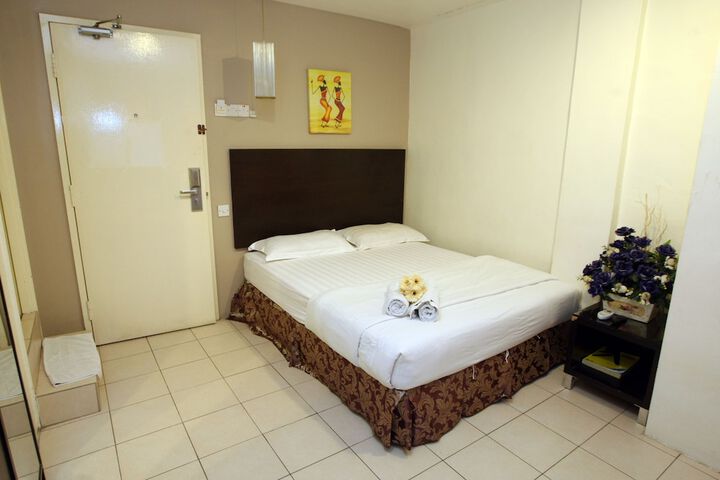 Room 5 of 56