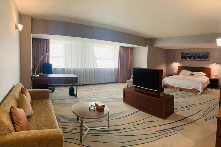 Room 14 of 70
