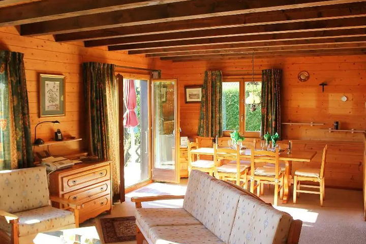 Room 2 of 13