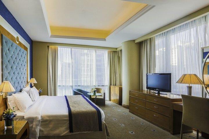 Room 22 of 67