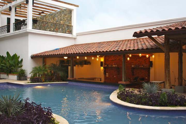 Pool 18 of 66
