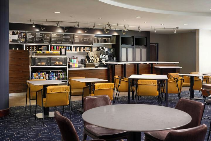 Dining Photos