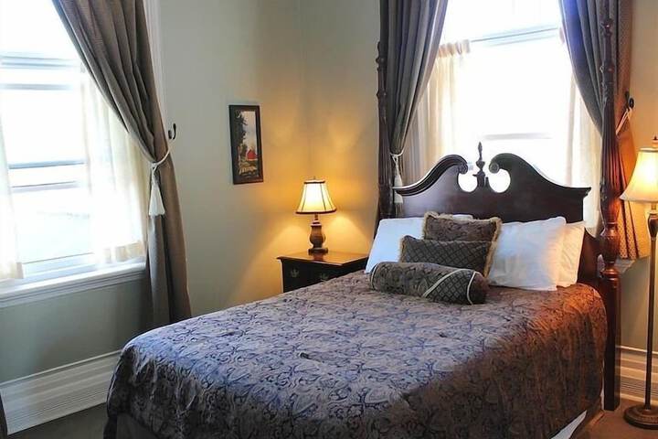 Hotel Interior 21 of 30