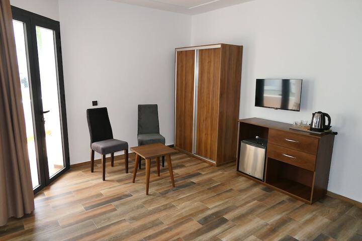 Room 20 of 49