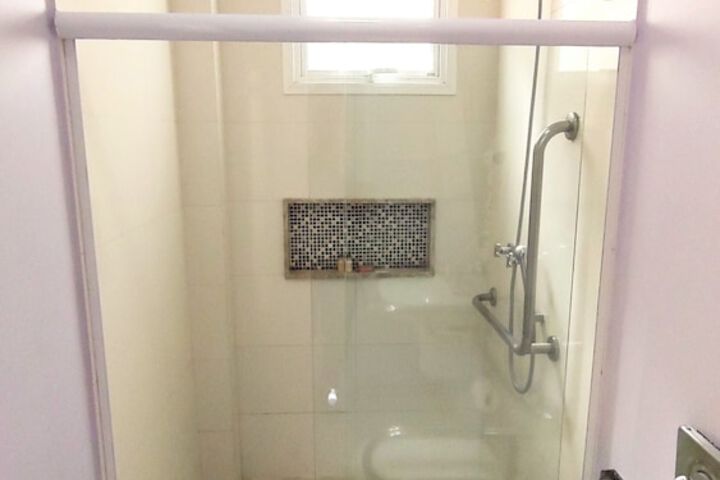 Room 82 of 158