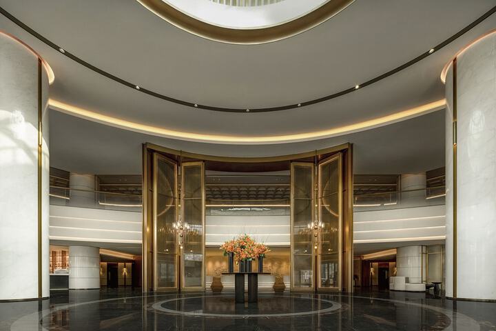 Hotel Lobby