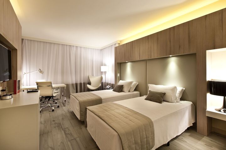 Room 19 of 110