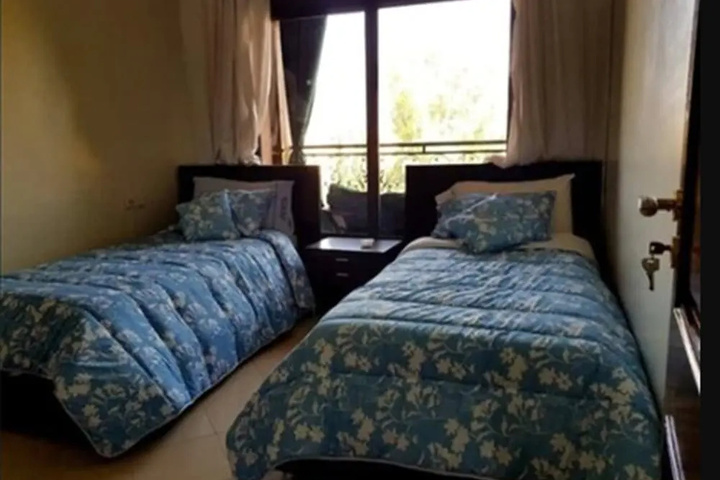 Room 2 of 18