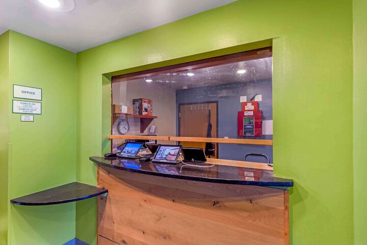 Hotel Interior 3 of 34