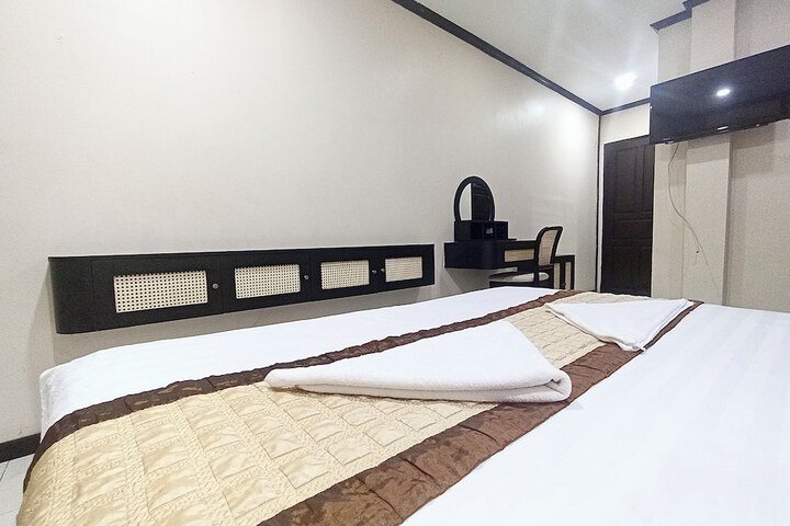 Room 6 of 36