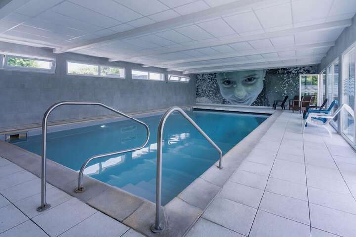 Pool 67 of 130