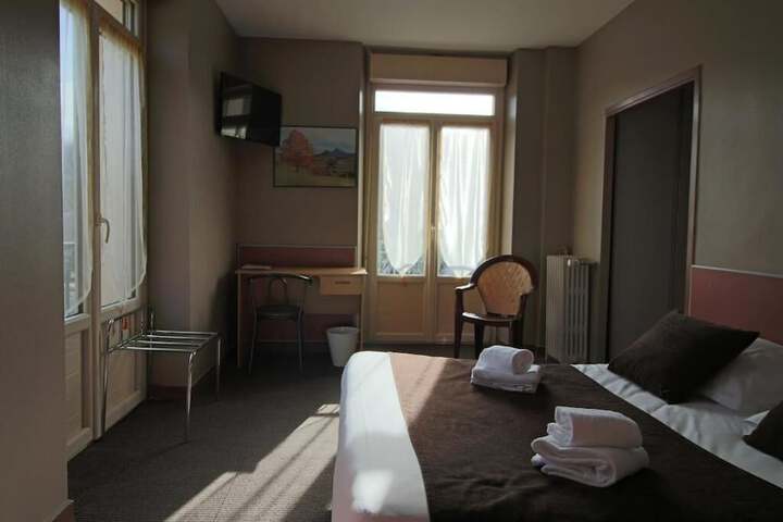 Room 18 of 44