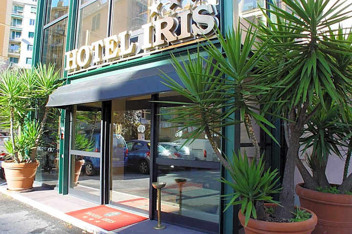 Hotel Iris