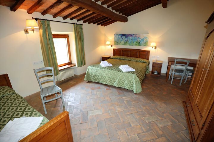 Room 2 of 21