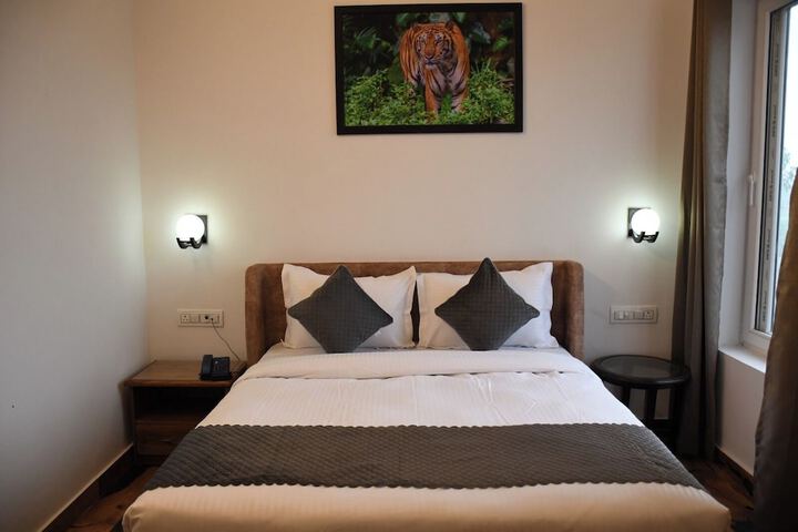 Room 10 of 61