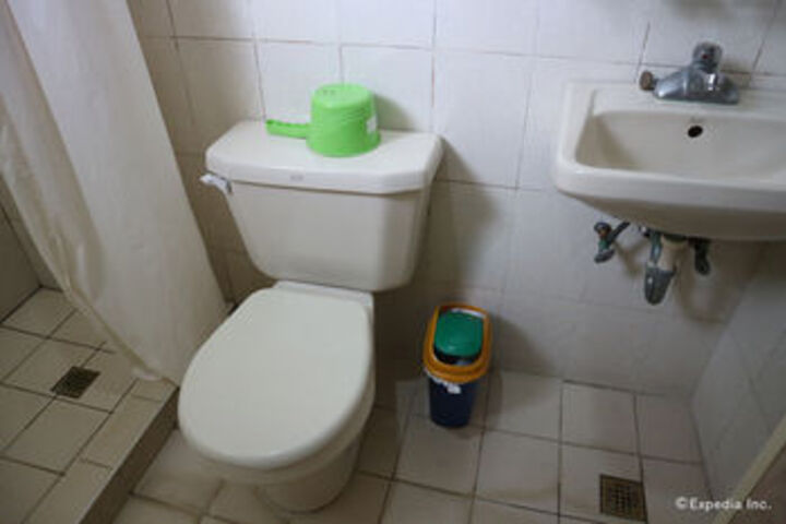 Room 10 of 55