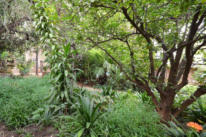 Hotel Exterior 25 of 26