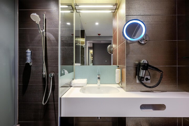 Bathroom Interior Photo