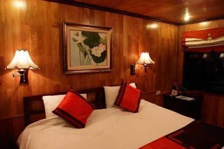 Room 22 of 35
