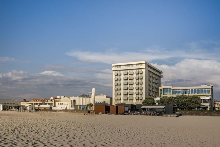 Hotel 134 of 135