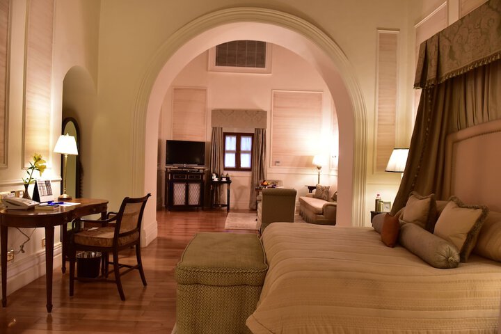 Room 5 of 53