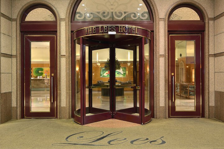 Hotel 44 of 44