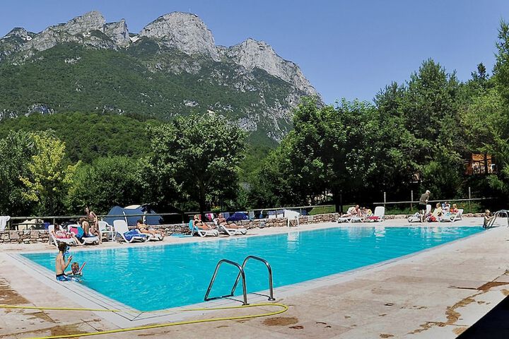 Hotel Pool