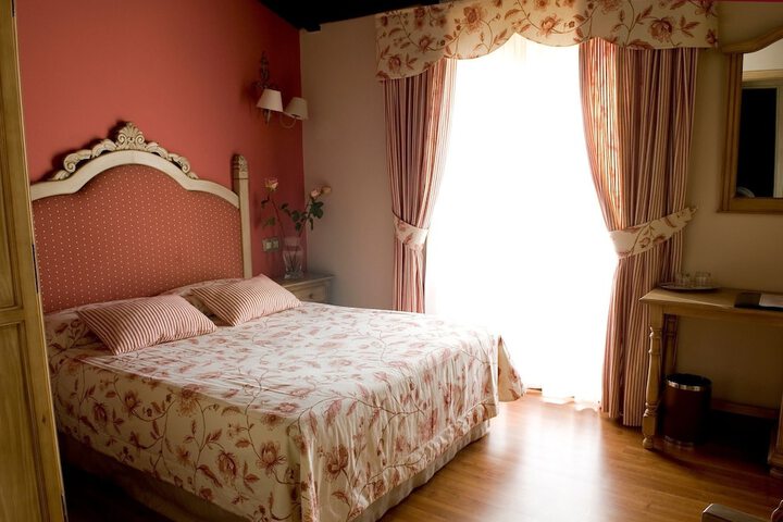 Room 15 of 73