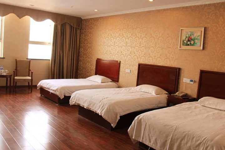 Room 16 of 31