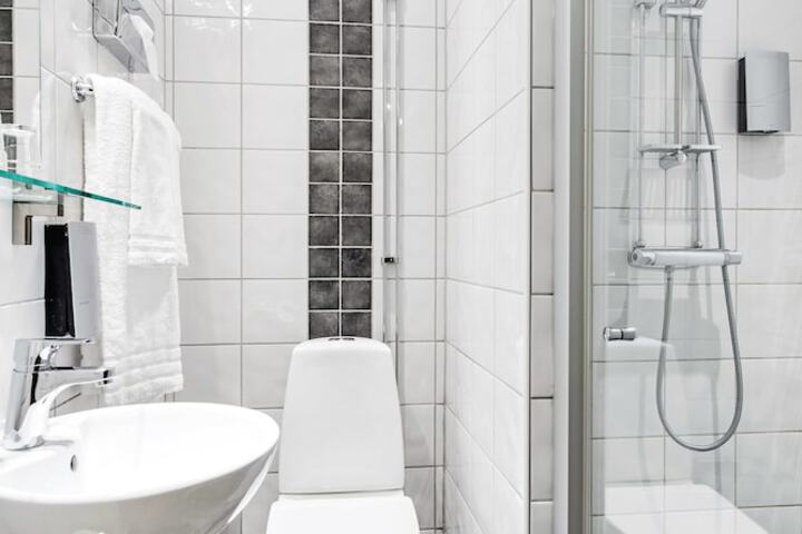 Clean Restrooms