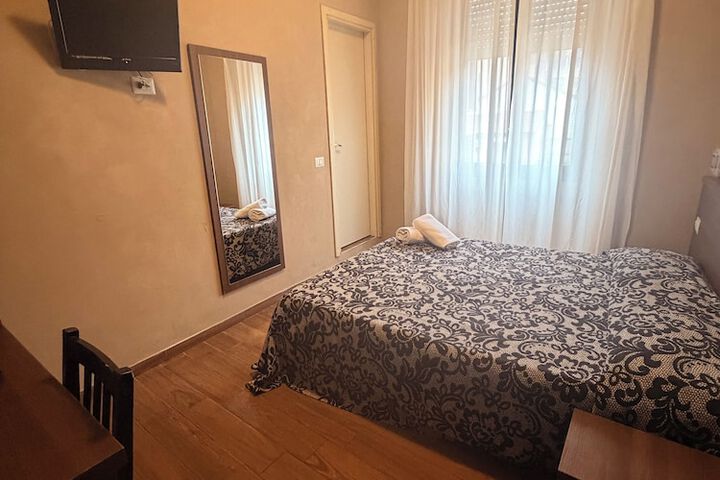 Room 54 of 101