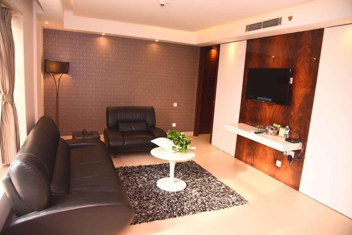 Room 21 of 54