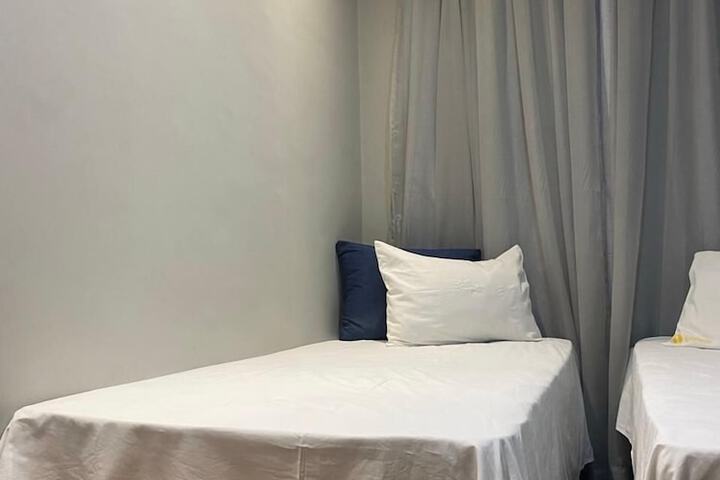 Room 14 of 23